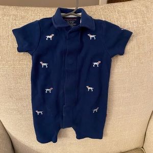 Magnetic me dog romper 6-9 months EUC